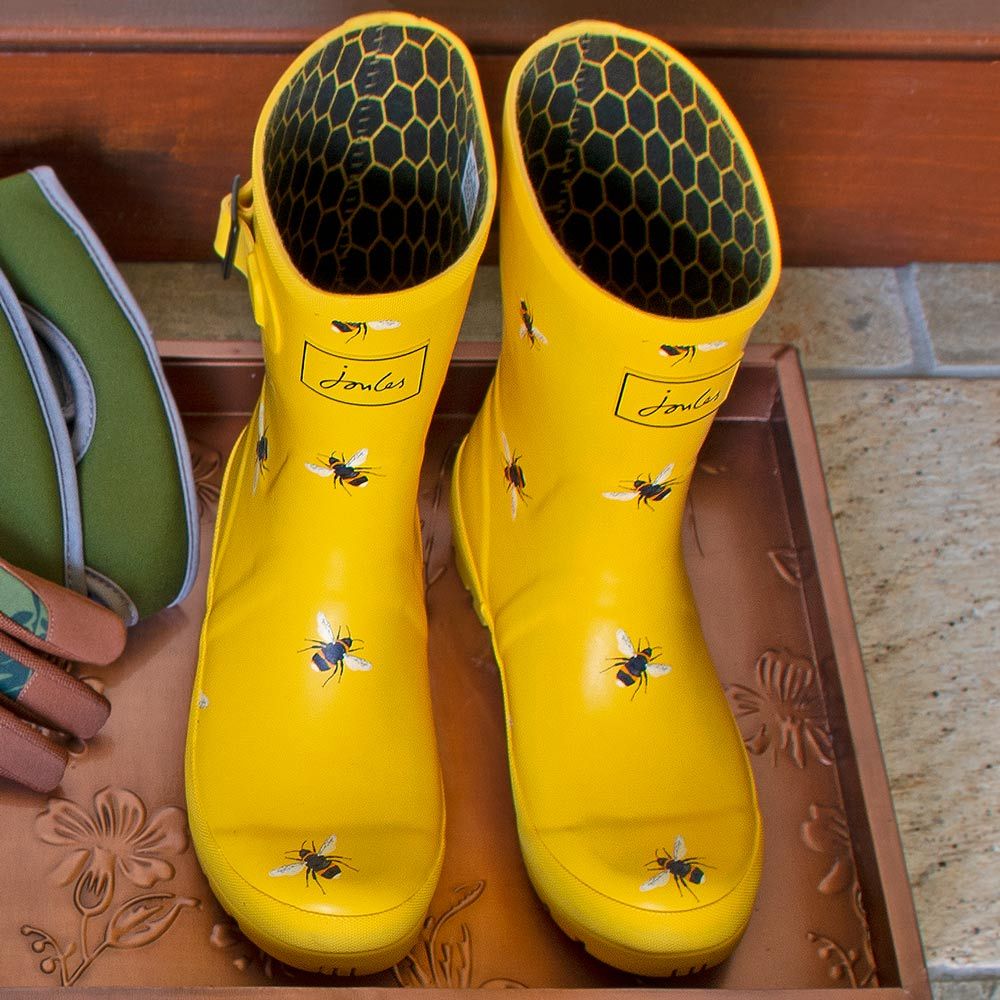 Golden Bee Garden Boots Size 8