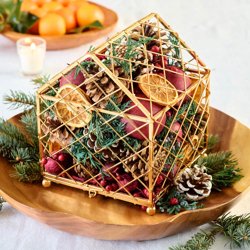Orange-Spice Potpourri Cottage