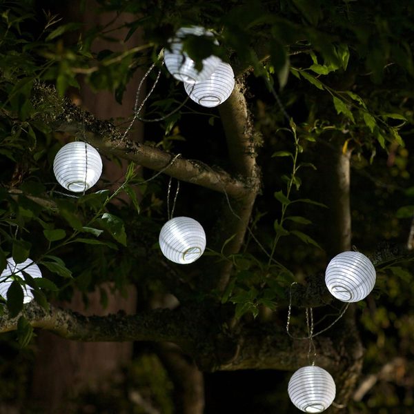  Glowing Globes Solar String Lights