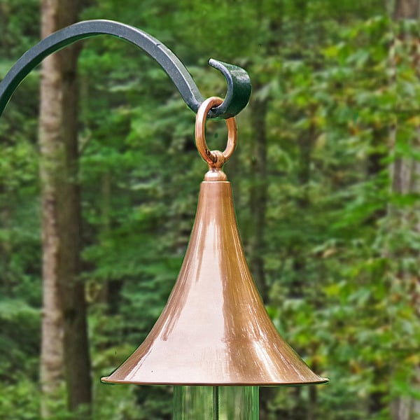  High-Style Bird Feeder